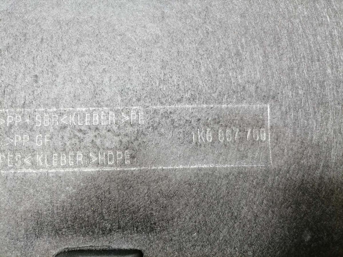 VW Golf 6 original Hutablage Abdeckung Kofferraum Flie&szlig;heck Bj.2010